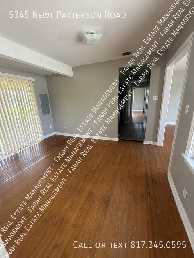 House for rent at 5345 Newt Patterson Rd, Mansfield, TX 76063