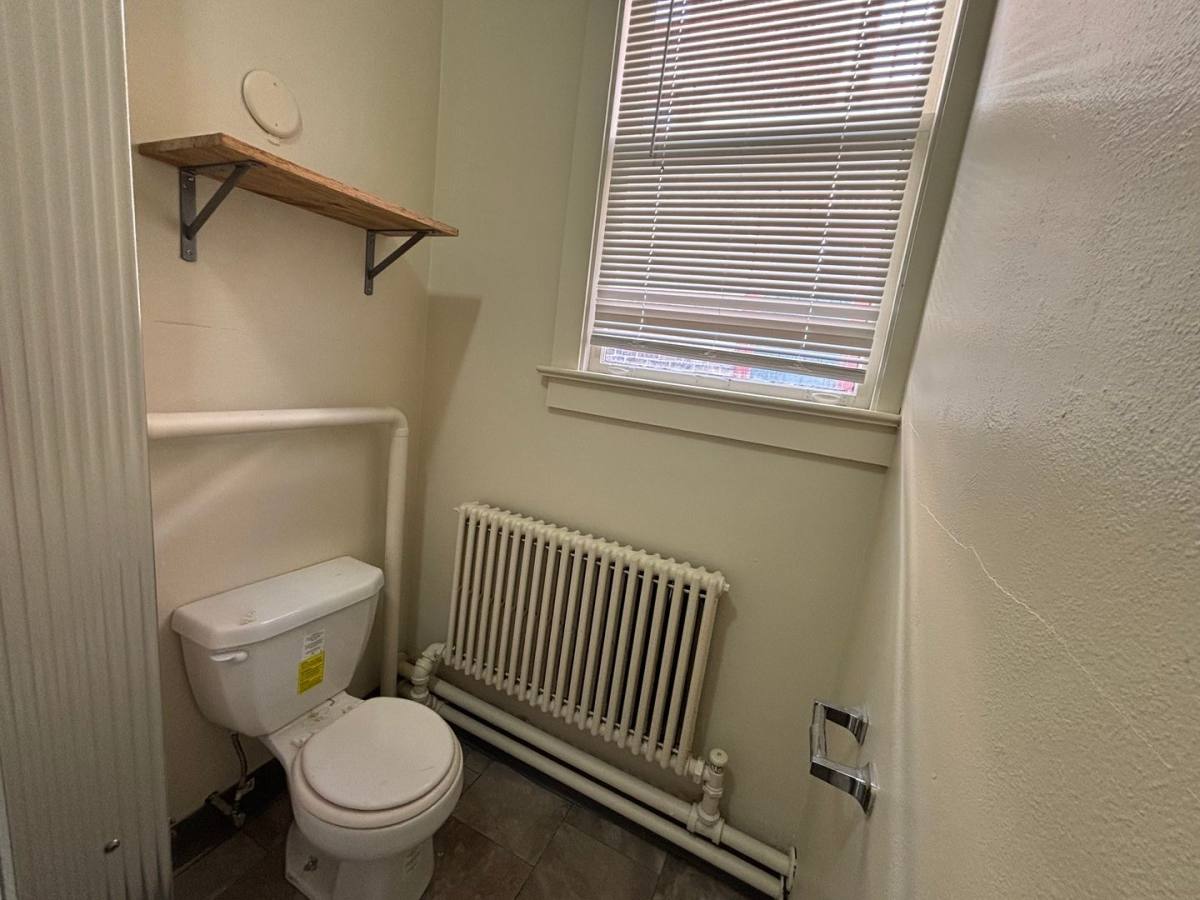 Apartment for rent at 611 Ohio St, Terre Haute, IN 47807