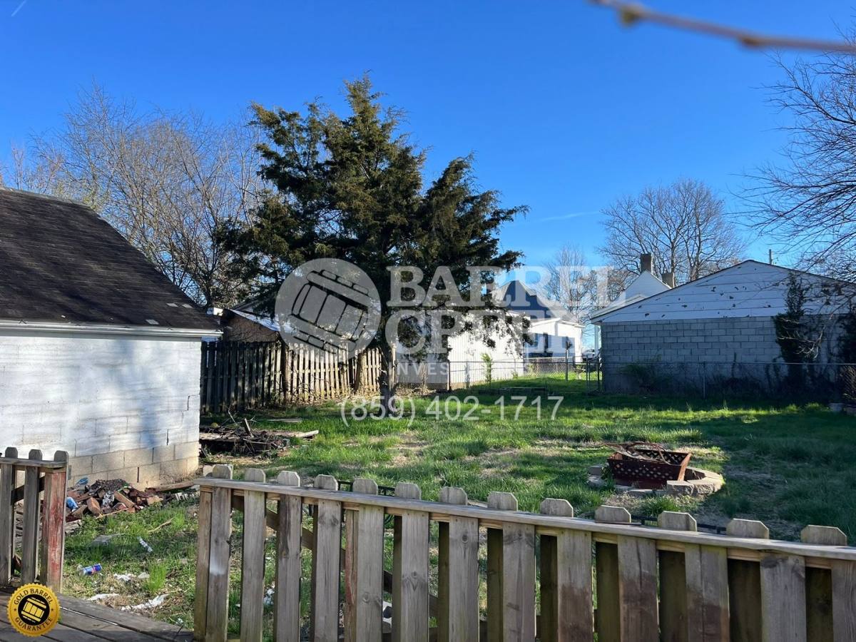 House for rent at 125 Devonia Ave, Lexington, KY 40505