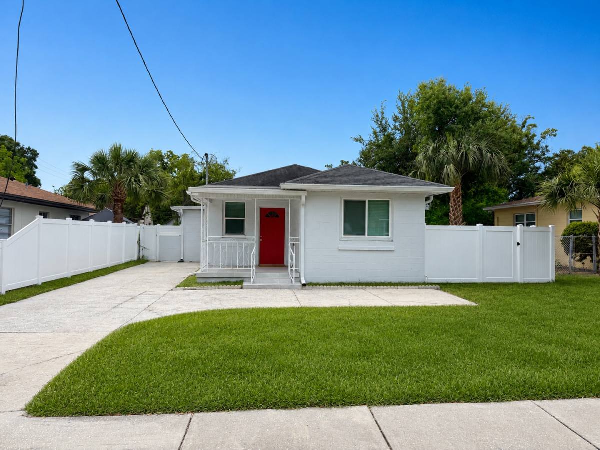 House for rent at 1904 W St Louis, Tampa, FL 33607