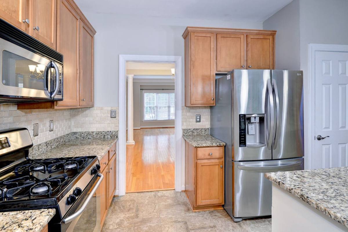 House for rent at 206 Estons Run, Yorktown, VA 23693