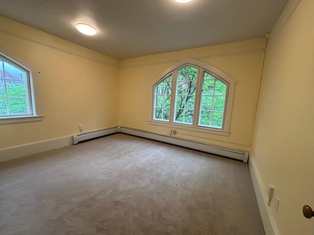 Apartment for rent at 310 Montgomery St, Syracuse, NY 13202