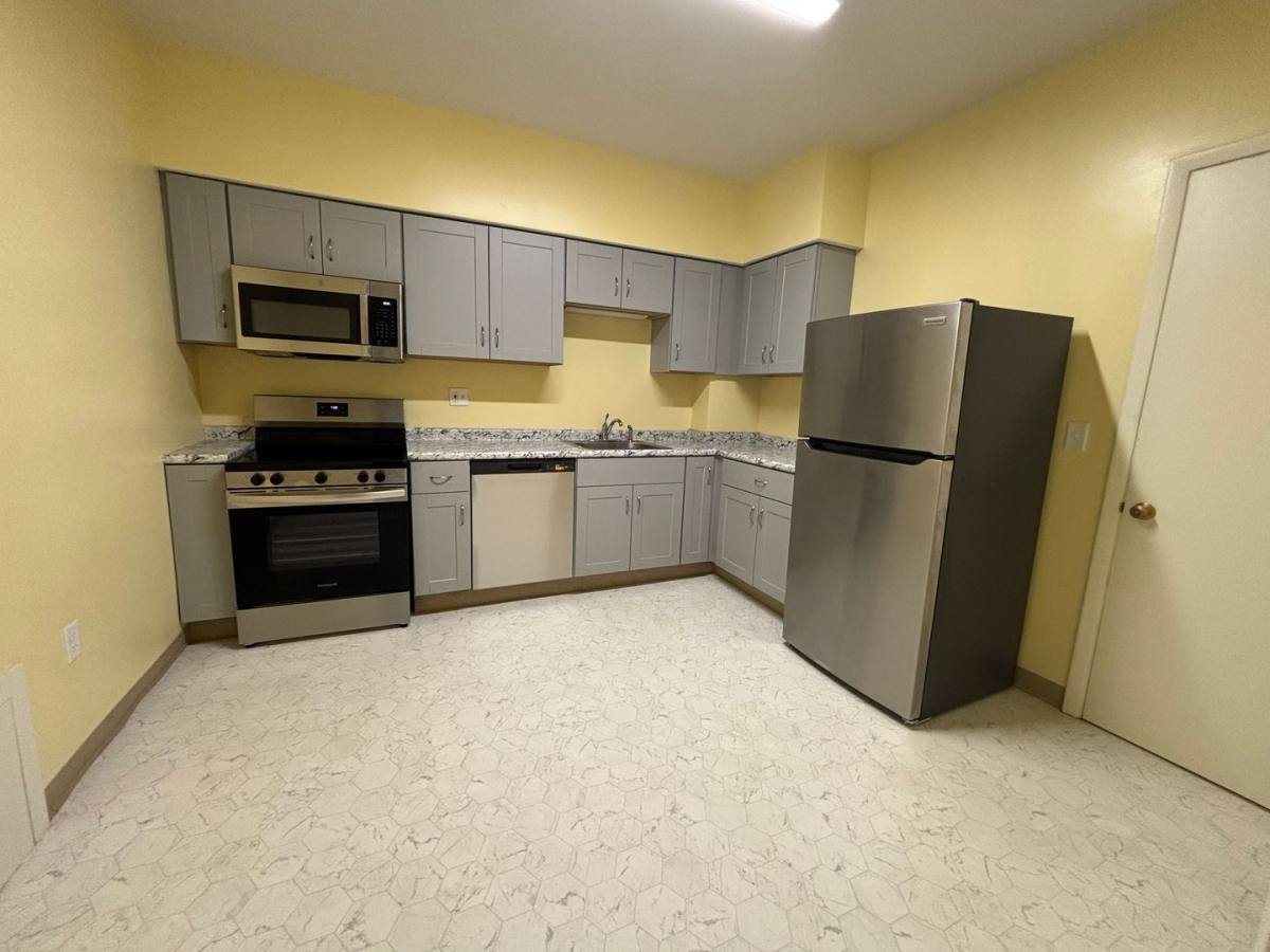 Apartment for rent at 310 Montgomery St, Syracuse, NY 13202