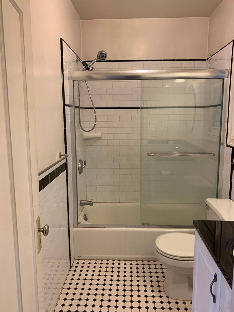 Apartment for rent at 2095 Fulton St, San Francisco, CA 94117