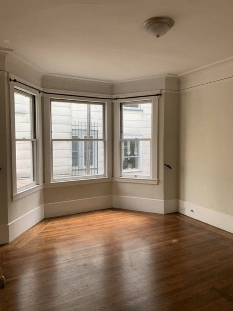 Apartment for rent at 2095 Fulton St, San Francisco, CA 94117