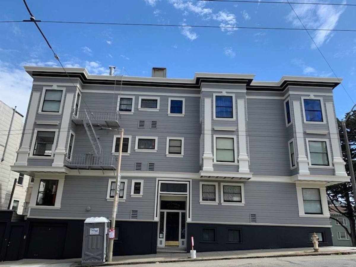 Apartment for rent at 2095 Fulton St, San Francisco, CA 94117