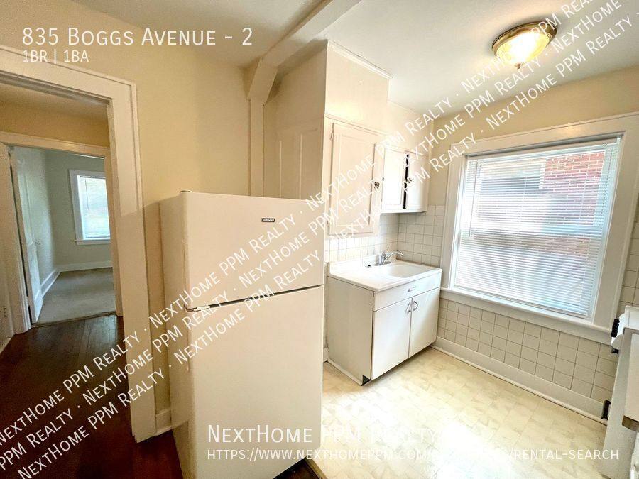 Apartment for rent at 835 Boggs Ave #2, Pittsburgh, PA 15211