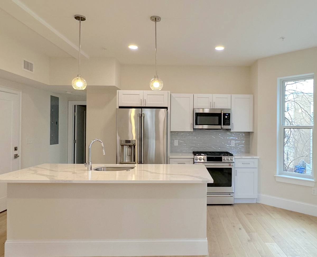 Apartment for rent at 12 Arnold Circle #6, Cambridge, MA 02139