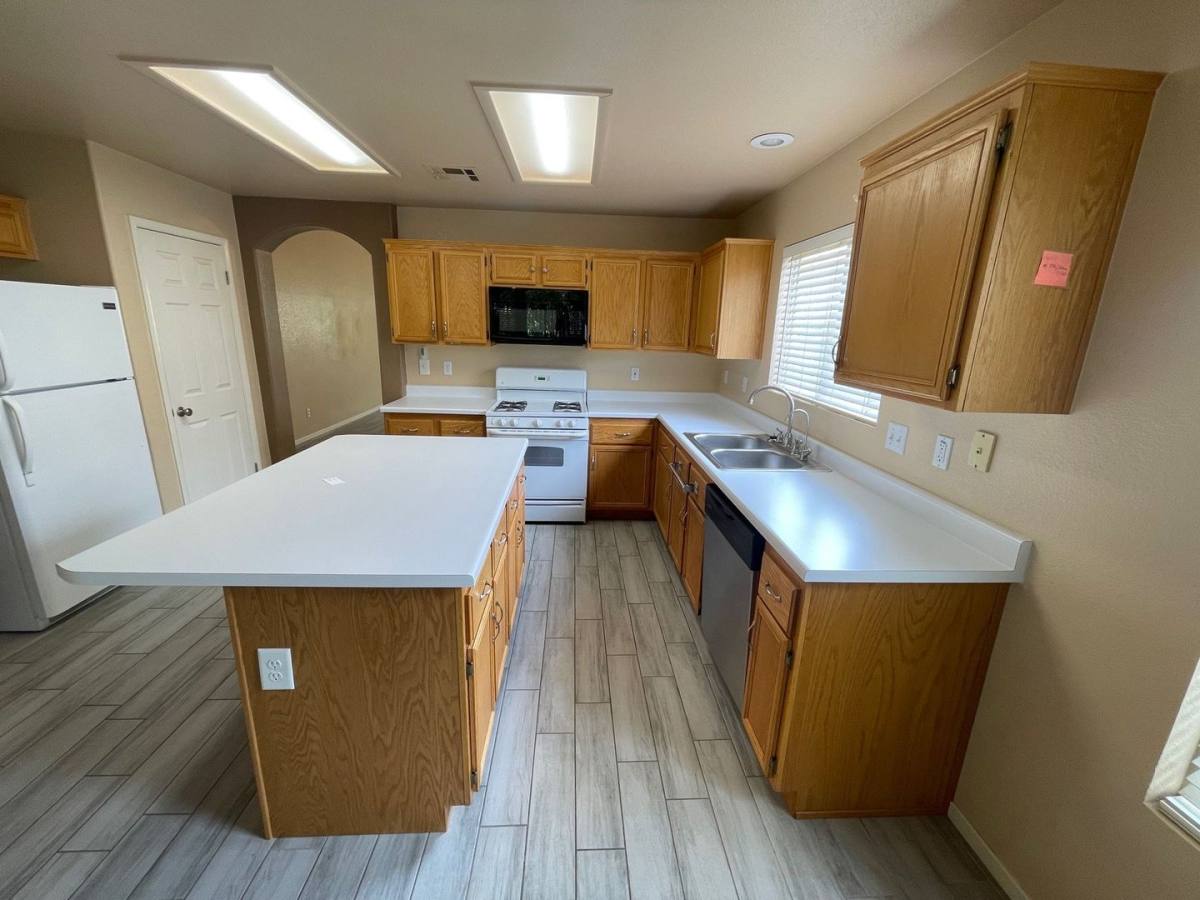 House for rent at 8220 Hollister Ave, Las Vegas, NV 89131