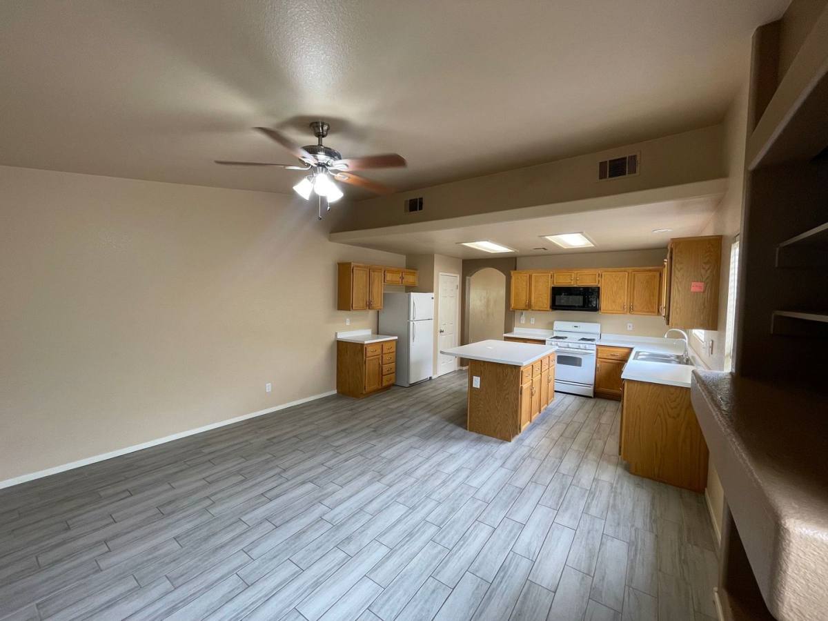 House for rent at 8220 Hollister Ave, Las Vegas, NV 89131