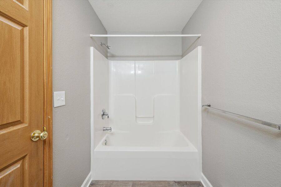 Apartment for rent at 4111 Harvest Lane #7, Toledo, OH 43623