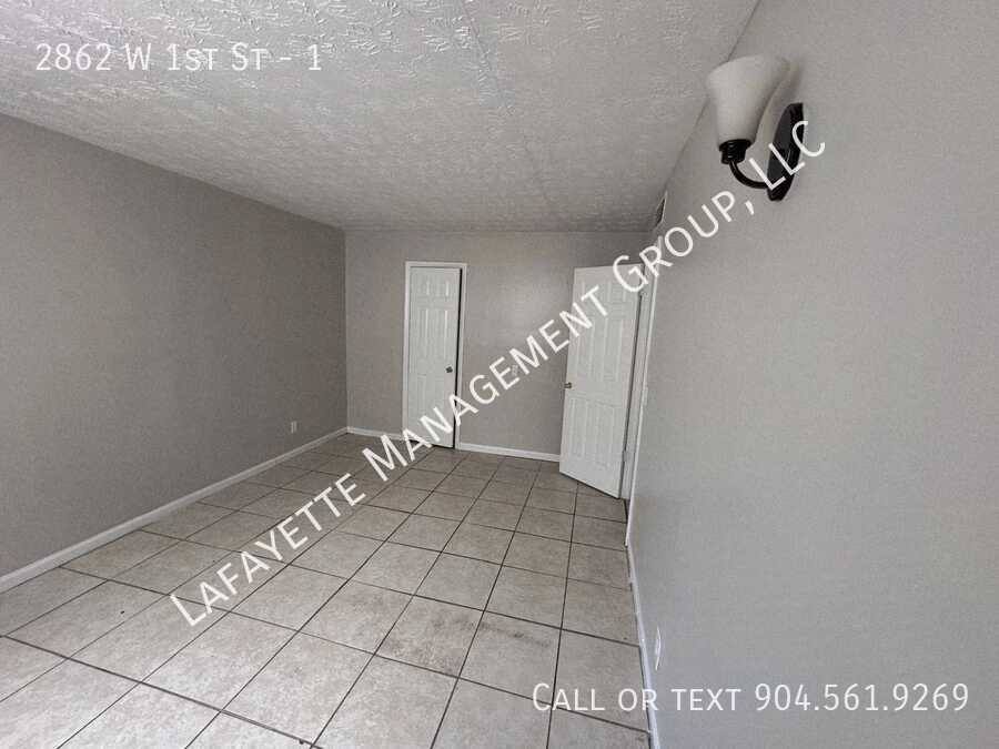 Apartment for rent at 2862 W 1st St #1, Jacksonville, FL 32254