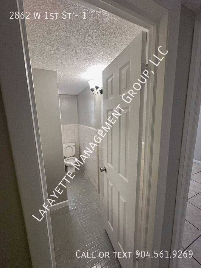 Apartment for rent at 2862 W 1st St #1, Jacksonville, FL 32254