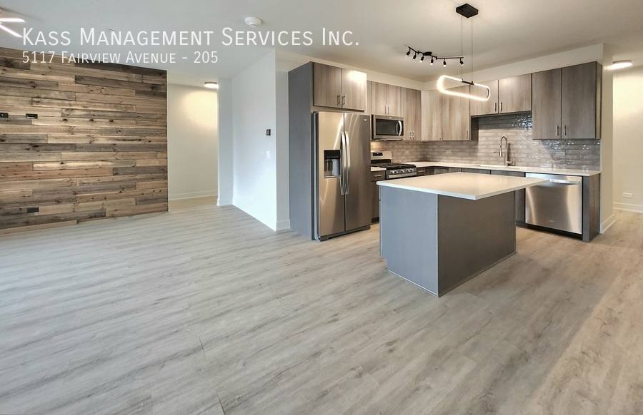 Apartment for rent at 5117 Fairview Ave #205, Downers Grove, IL 60515
