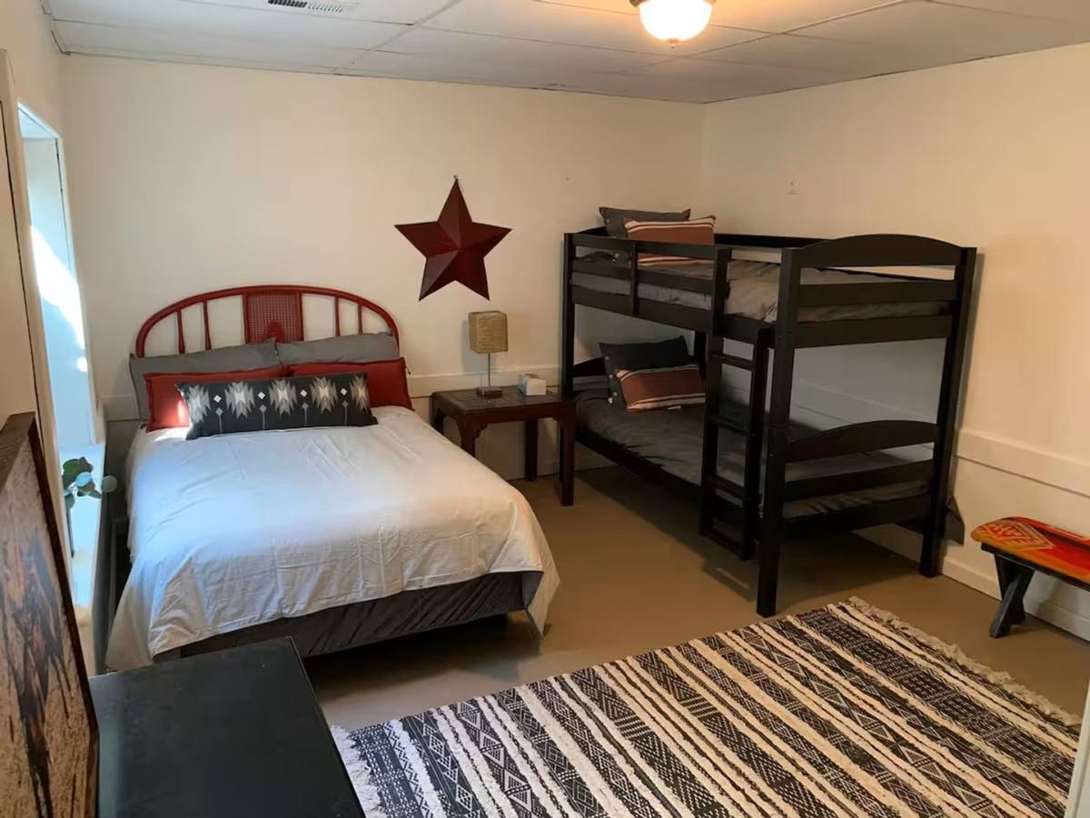 Apartment for rent at 44562 Rodeo Lane, Pendleton, OR 97801