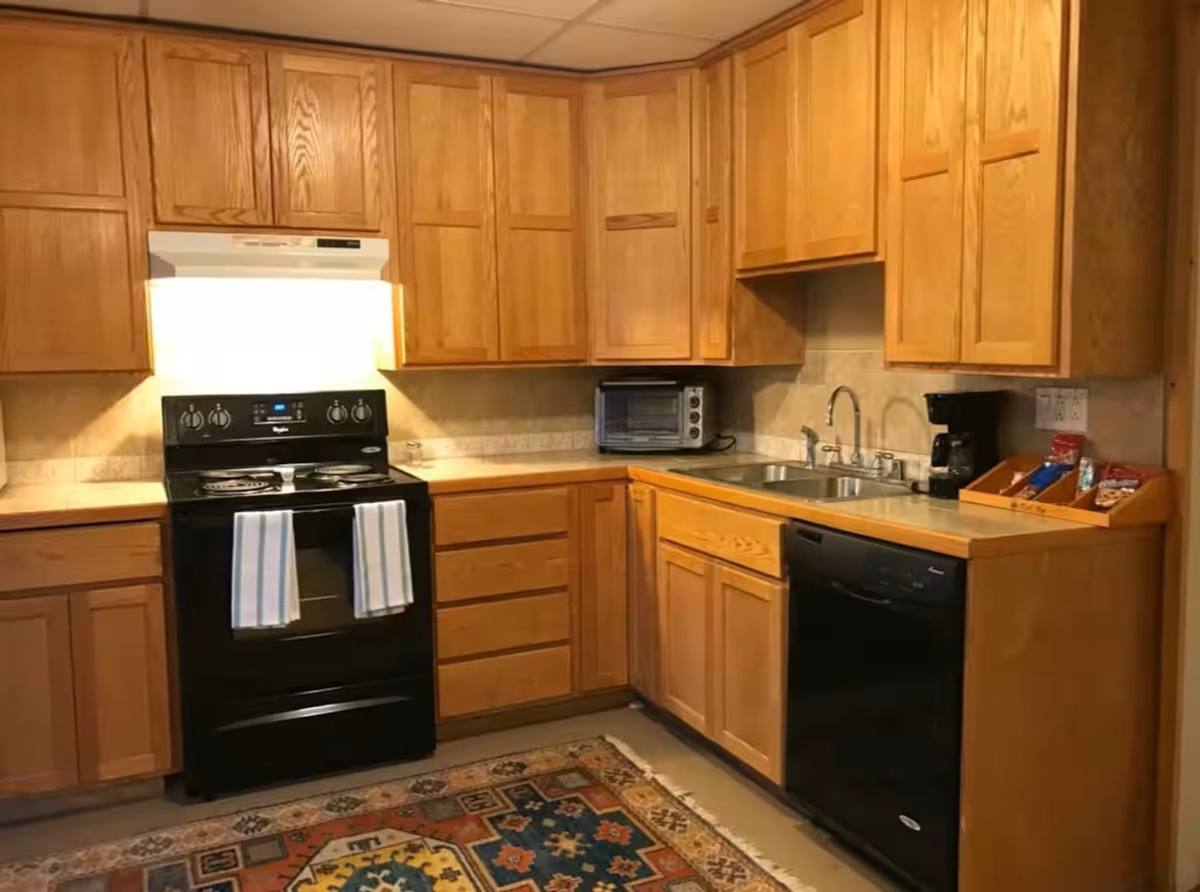 Apartment for rent at 44562 Rodeo Lane, Pendleton, OR 97801