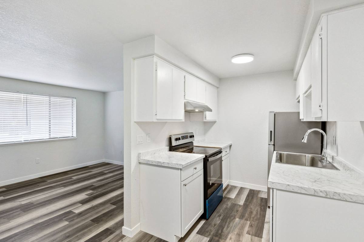 Apartment for rent at 4126 Hoyt Ave, Everett, WA 98203