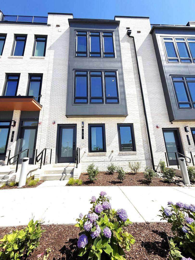House for rent at 33 Lower Service Court NW, Washington, DC 20001