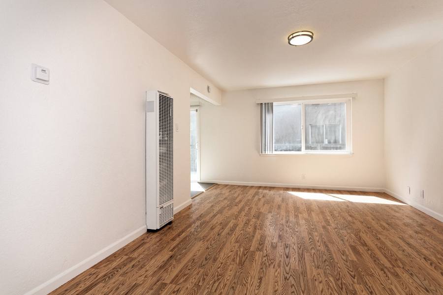 Apartment for rent at 370 Staten Ave #C, Oakland, CA 94610