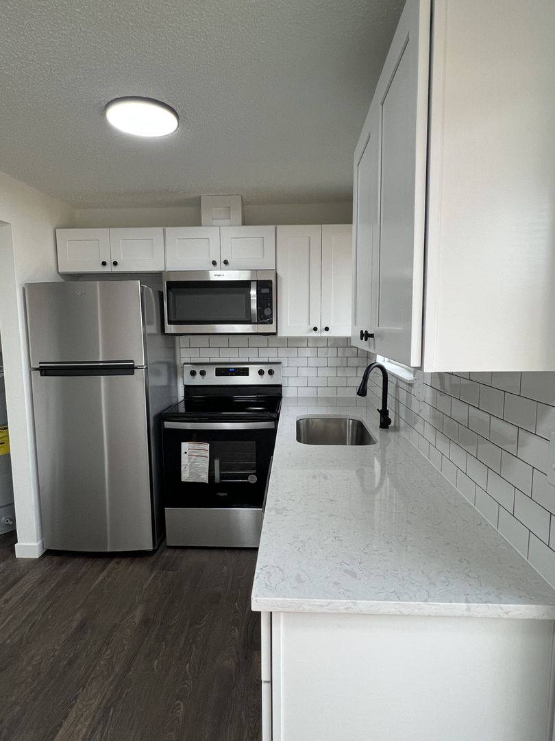 Apartment for rent at 1301-1307 NE 183rd Ave, Portland, OR 97230