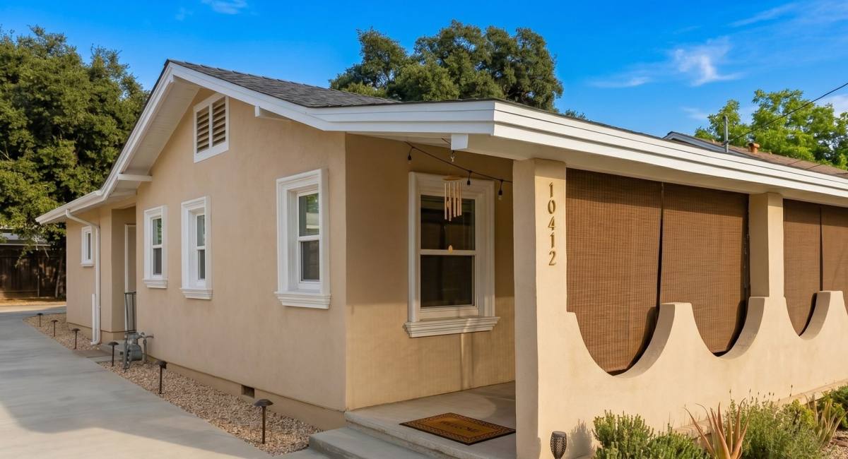 House for rent at 10412 Eldora Ave, Sunland, CA 91040
