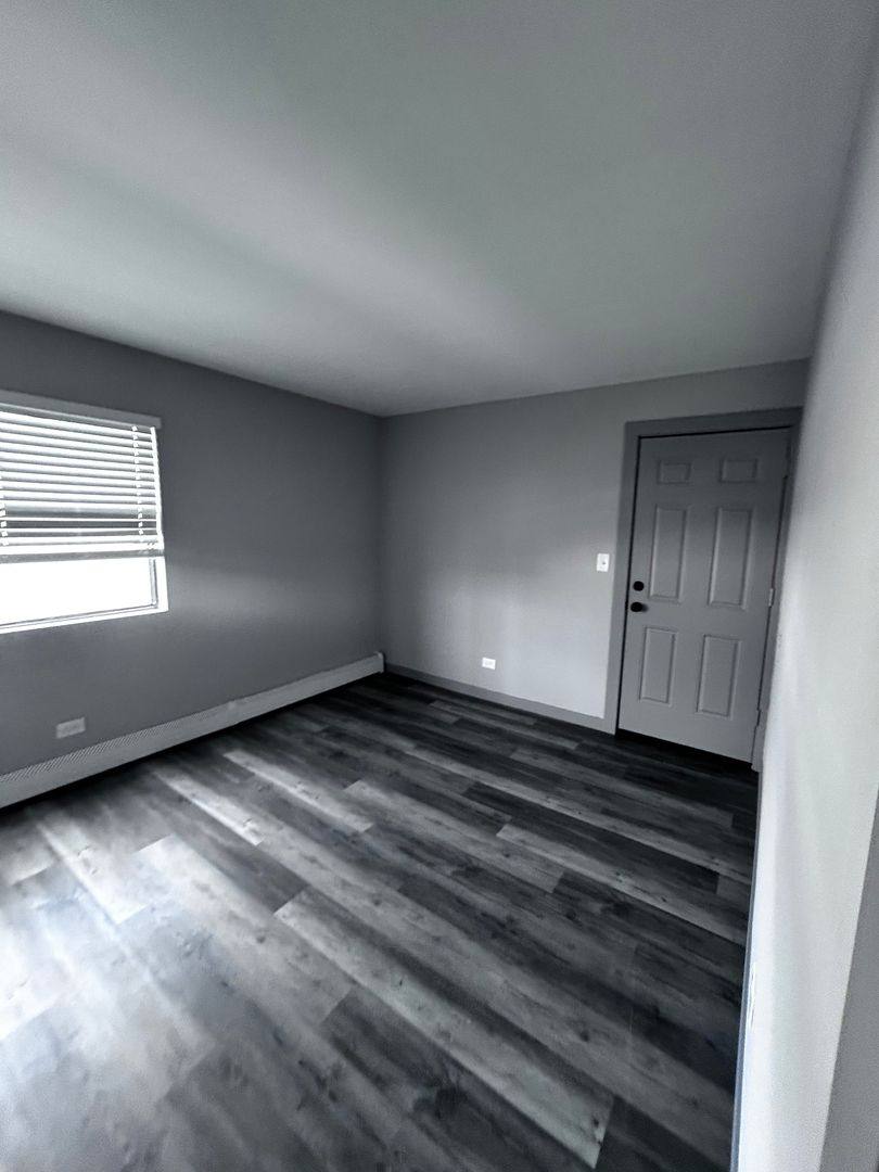 Apartment for rent at 3023 Bernice Rd, Lansing, IL 60438