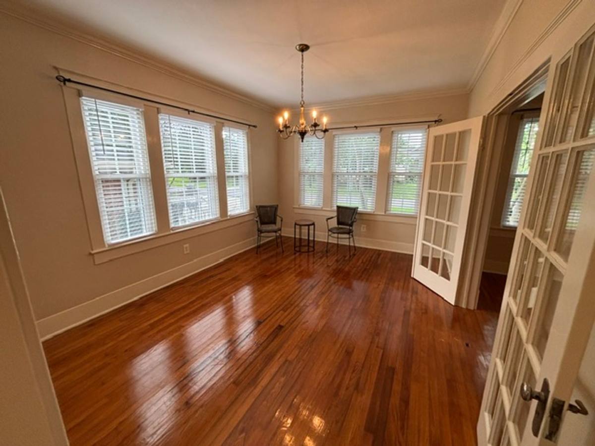 House for rent at 3044 Wilshire Dr, Baton Rouge, LA 70806