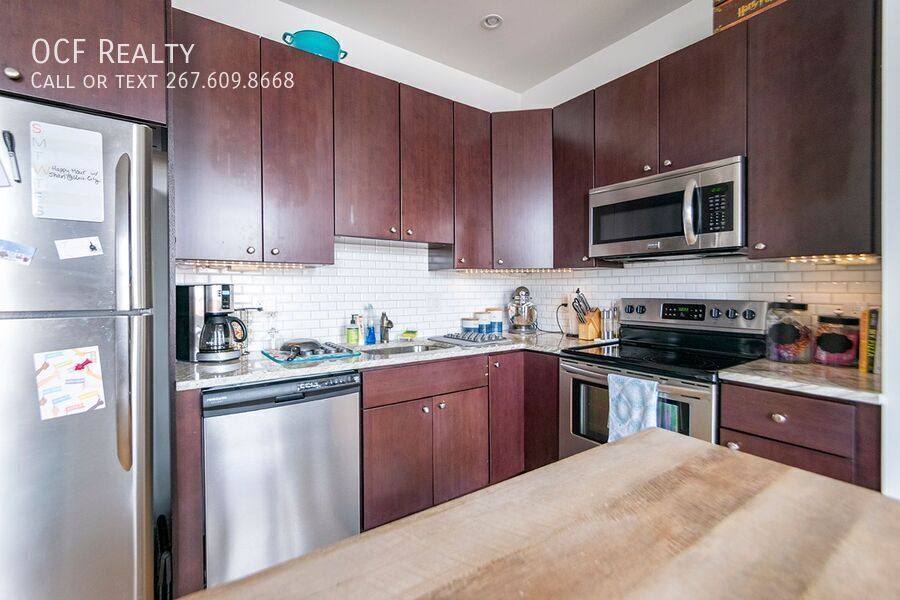 Apartment for rent at 427 Monroe St #402, Philadelphia, PA 19147