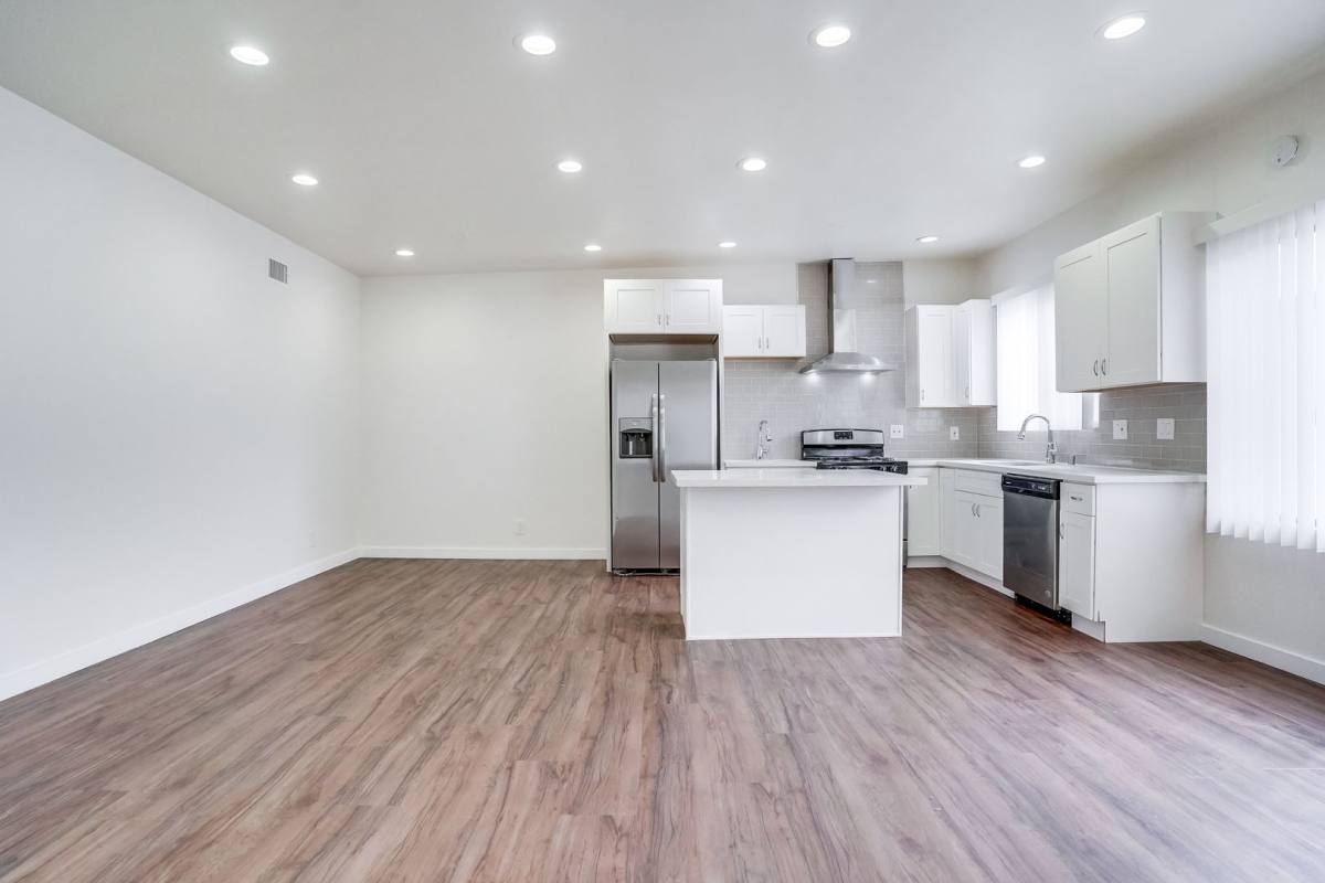 Apartment for rent at 5312 - 5320 Corteen Place, Valley Village, CA 91607