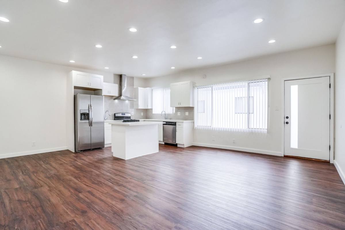 Apartment for rent at 5312 - 5320 Corteen Place, Valley Village, CA 91607