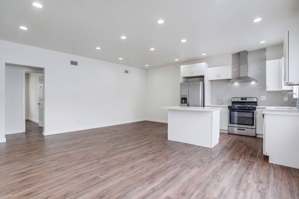Apartment for rent at 5312 - 5320 Corteen Place, Valley Village, CA 91607