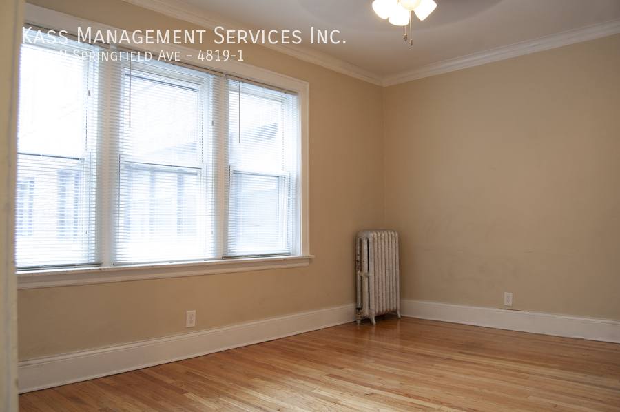 Apartment for rent at 4819 N Springfield Ave #1, Chicago, IL 60625