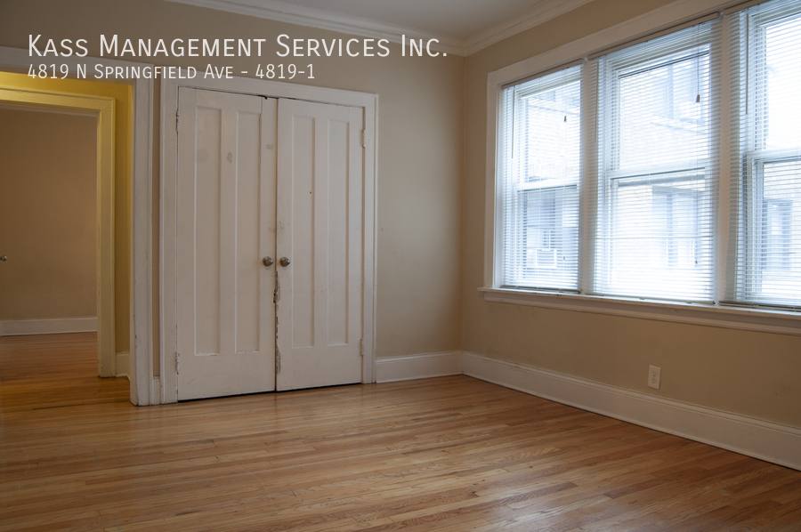 Apartment for rent at 4819 N Springfield Ave #1, Chicago, IL 60625