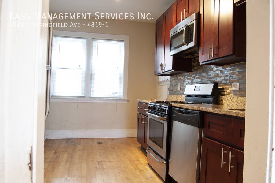 Apartment for rent at 4819 N Springfield Ave #1, Chicago, IL 60625