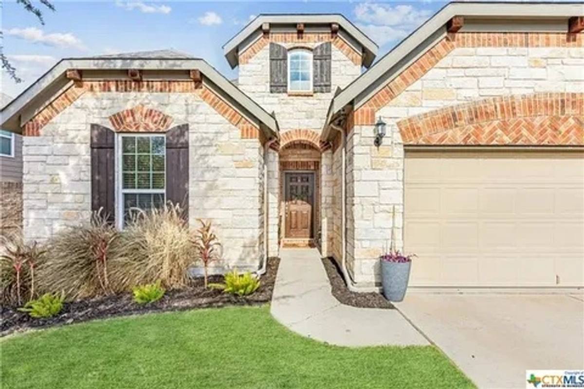 House for rent at 807 Old World Dr, Harker Heights, TX 76548