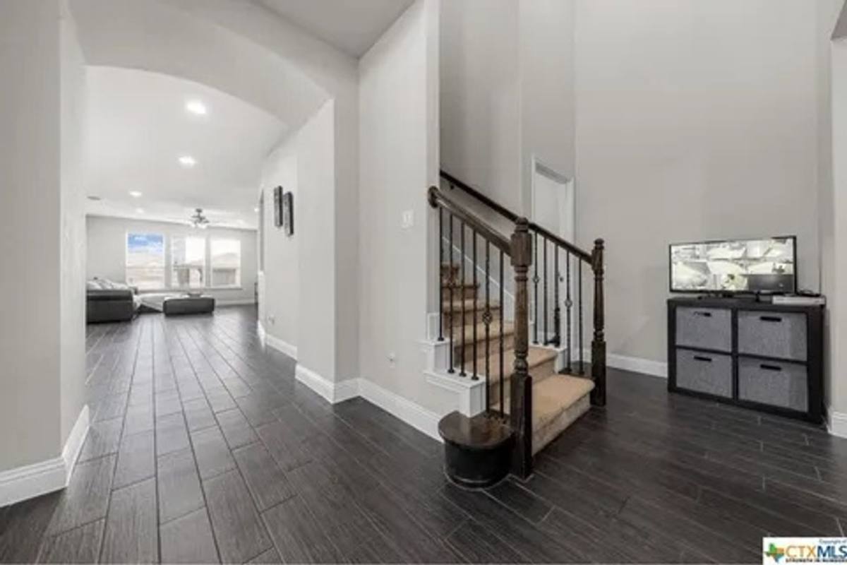 House for rent at 807 Old World Dr, Harker Heights, TX 76548