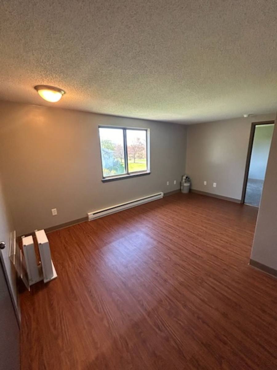 Apartment for rent at 5724 Glendale Dr, Lockport, NY 14094