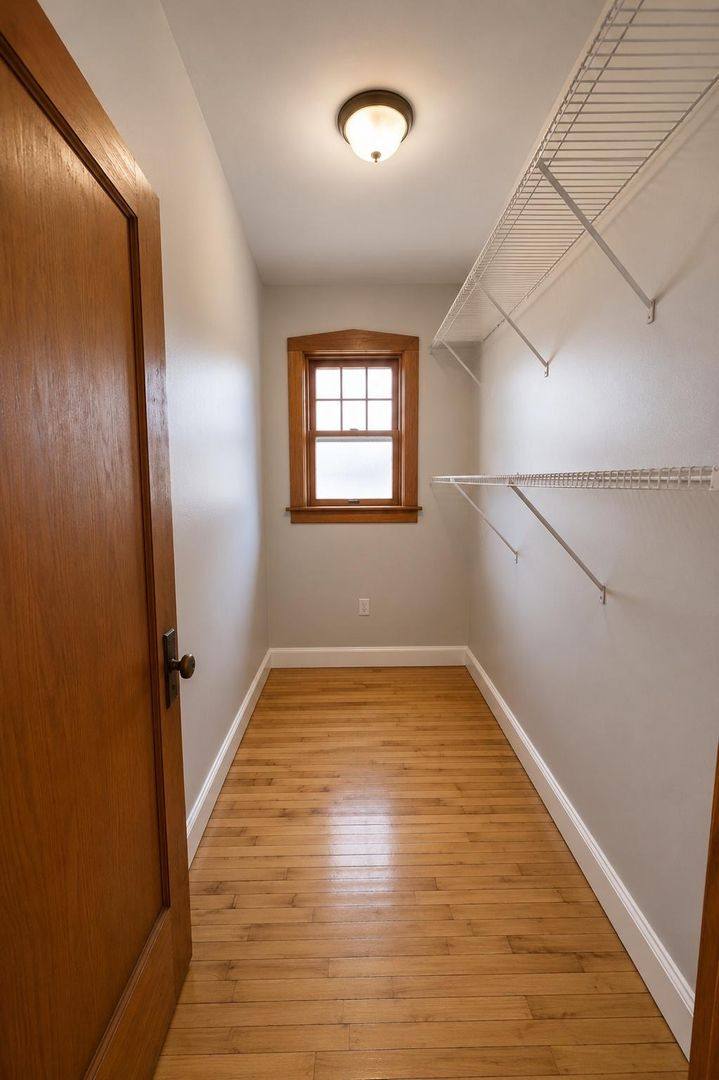Apartment for rent at 1900 S Highland Ave #1F, Berwyn, IL 60402