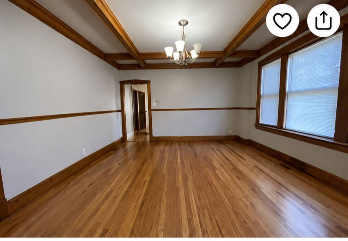 Apartment for rent at 1900 S Highland Ave #1F, Berwyn, IL 60402