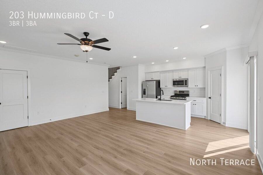 Townhouse for rent at 203 Hummingbird Court #D, Smithville, MO 64089