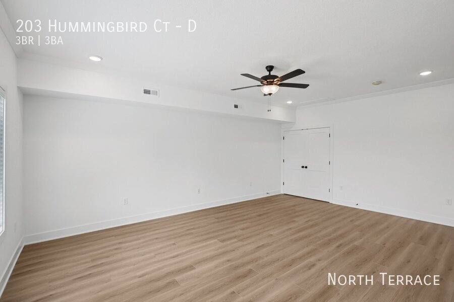 Townhouse for rent at 203 Hummingbird Court #D, Smithville, MO 64089