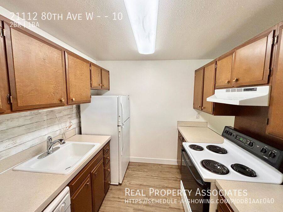 Apartment for rent at 21112 80th Ave W #10, Edmonds, WA 98026