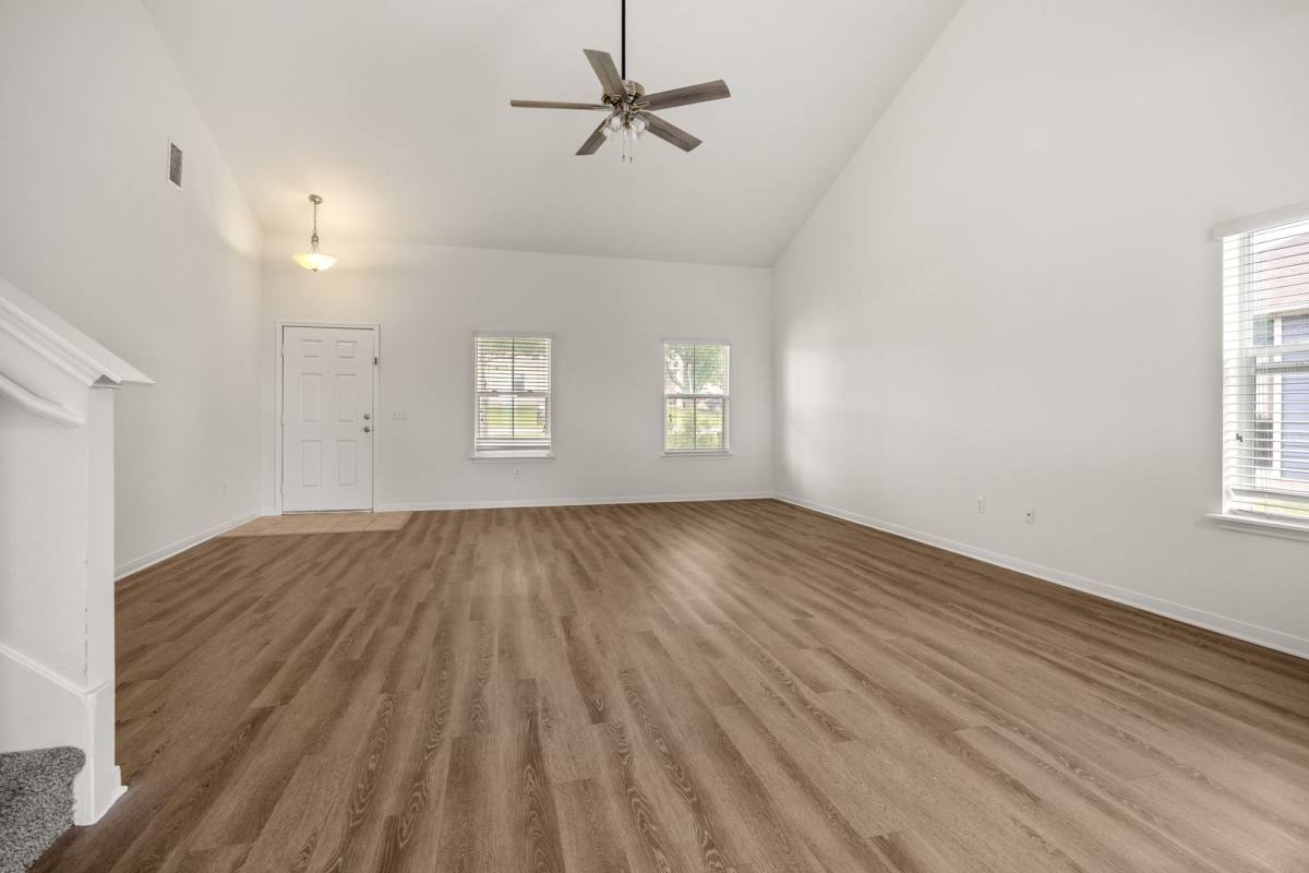 House for rent at 703 Liard River Rd, Hutto, TX 78634