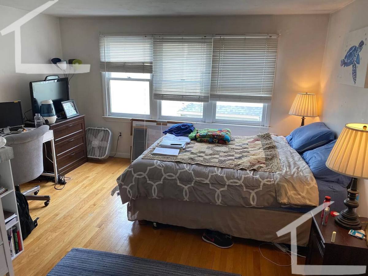 Townhouse for rent at 258 Allston St #1, Brighton, MA 02135