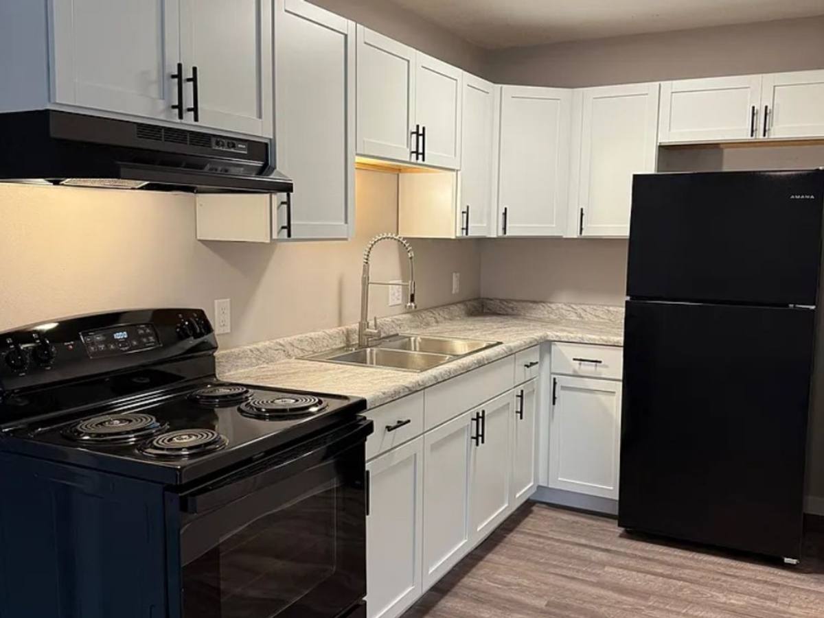 Apartment for rent at 900 Caledonia St, La Crosse, WI 54603