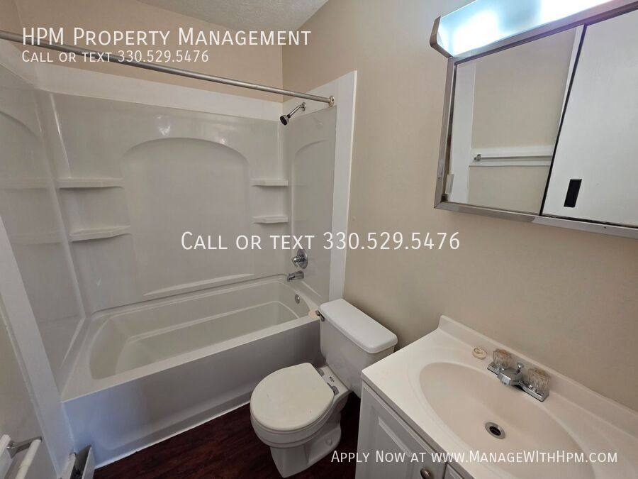 Apartment for rent at 389 Sherman St #204, Akron, OH 44311