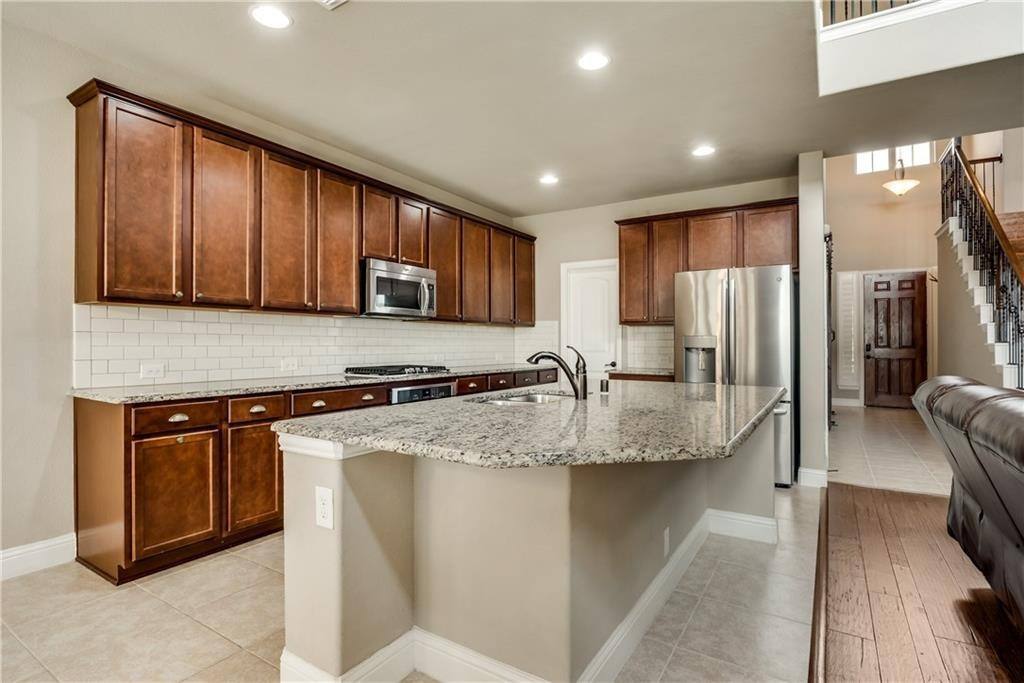 House for rent at 1025 Spring Falls Dr, McKinney, TX 75071