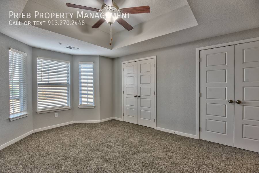 Townhouse for rent at 22088 W 123rd Lane #103, Olathe, KS 66061
