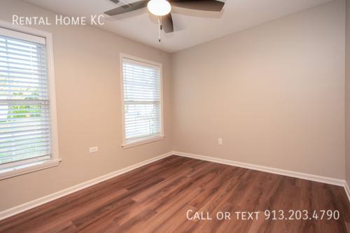 House for rent at 7620 Robinson St, Overland Park, KS 66204