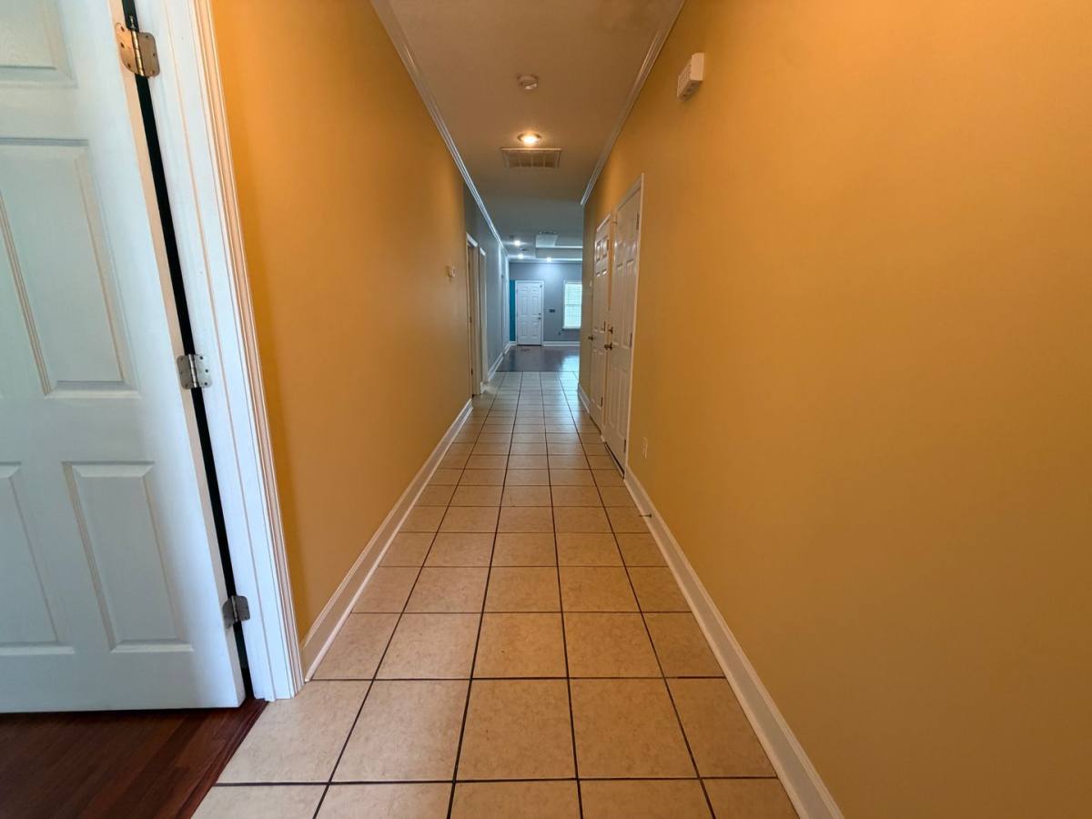 House for rent at 5079 N Greyfield Place, Valdosta, GA 31602